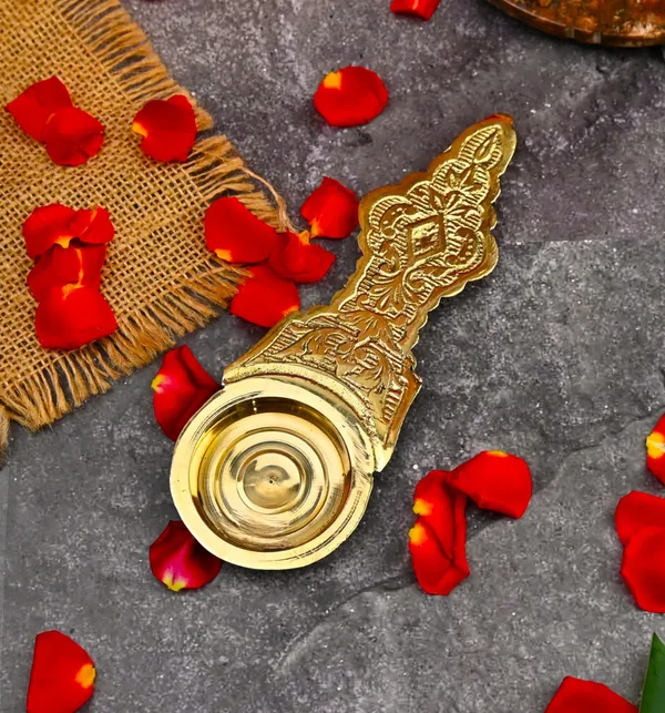 Pure_Brass_Camphor_Spoon