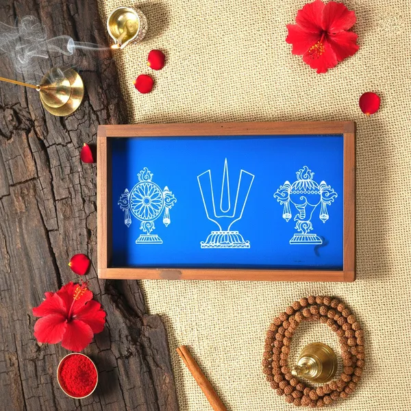 Shankh_Chakra_Namah_Wooden_Kolam_Stencil_9X5_Inch