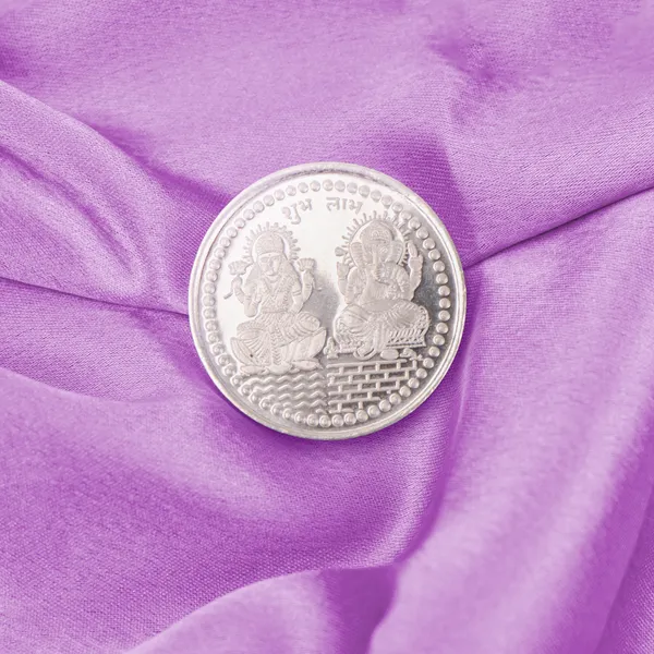 999_Silver-Plated_Lakshmi_Ganesh_Shree_Yantra_Coin