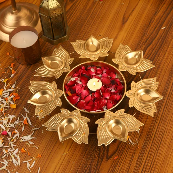 Gold-Plated_Metal_Lotus_Diya_Urli_13_Inch