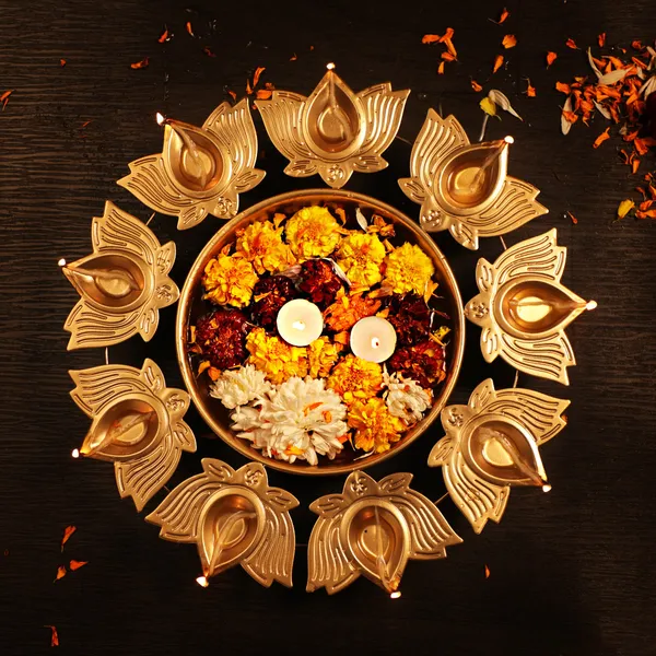 Gold-Plated_Metal_Lotus_Urli_1
