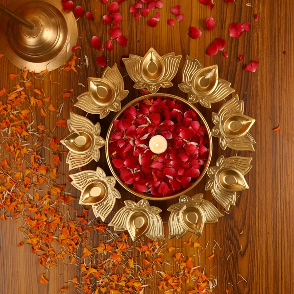 Gold-Plated_Metal_Lotus_Urli_1