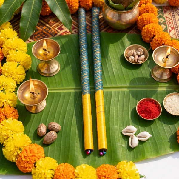Lace_Decorated_Wood_Festive_Navratri_Dandiya_Sticks_1_Pair_-_Pack_Of_2