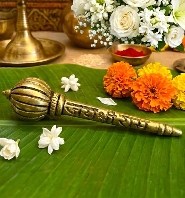 Brass_Jai_Shri_Ram_Gada_3.5_Inch