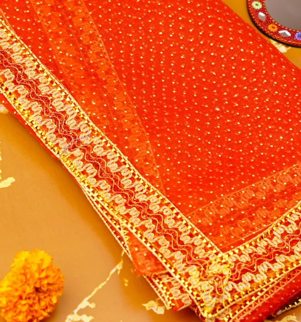 Fabric_Sparkle_Studded_Red_Mata_Chunri_58X40_Inch