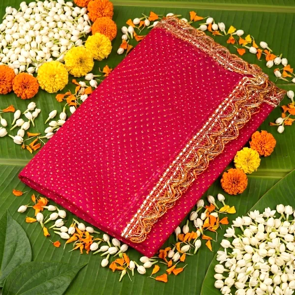 Fabric_Sparkle_Studded_Pink_Mata_Chunri_78X45_Inch