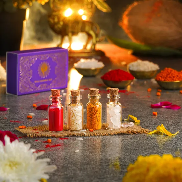Roli_Chawal_Chandan_Mishri_Tilak_Set_Gold_Foil_Gift_Pack_-_Pack_Of_2