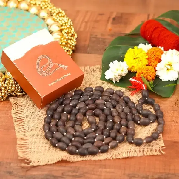 Lotus_Seed_Kamal_Gatta_Mala_108_Beads_For_Lakshmi_Puja