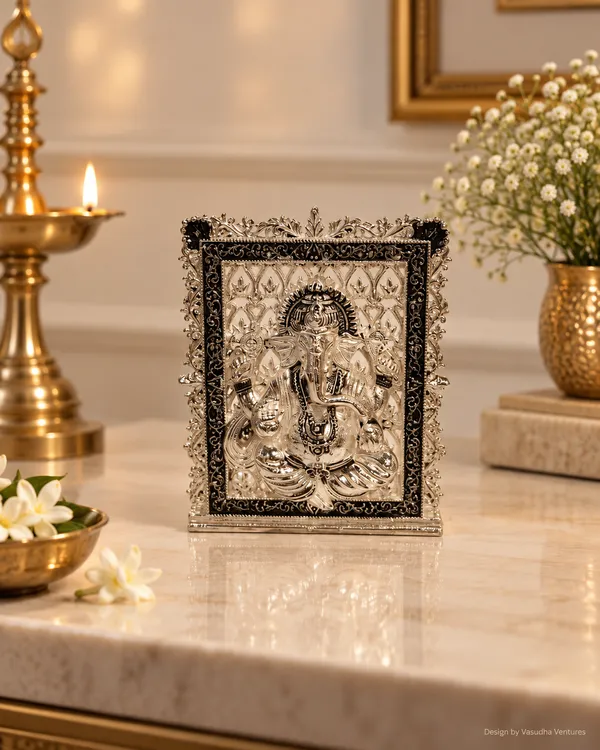 Silver_Tone_Traditional_Ganesha_Framed_Idol