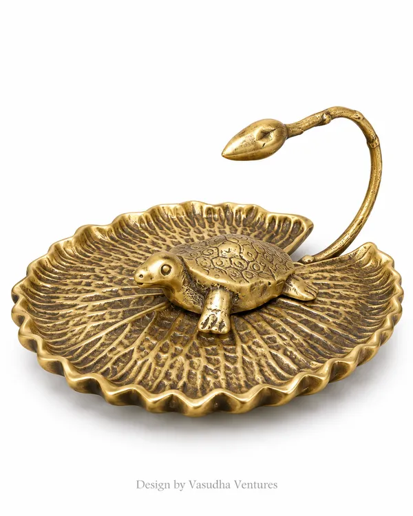 Brass_Traditional_Tortoise_Decorative_Showpiece