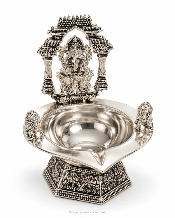 Silver_Tone_Traditional_Ganesha_Puja_Bowl