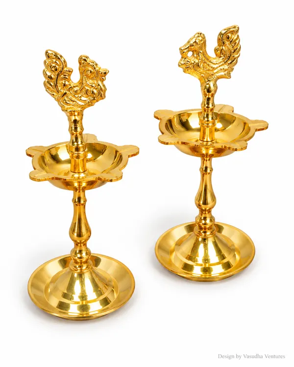 Brass_Traditional_Peacock_Design_Diya_Set