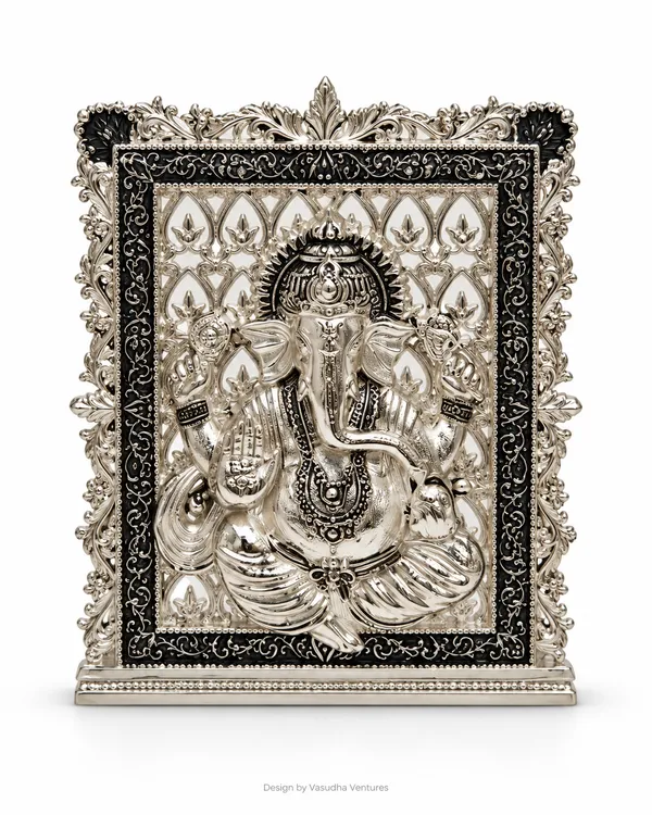 Silver_Tone_Traditional_Ganesha_Framed_Idol