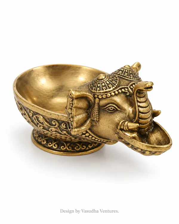 Brass_Traditional_Ganesha_Diya_Oil_Lamp