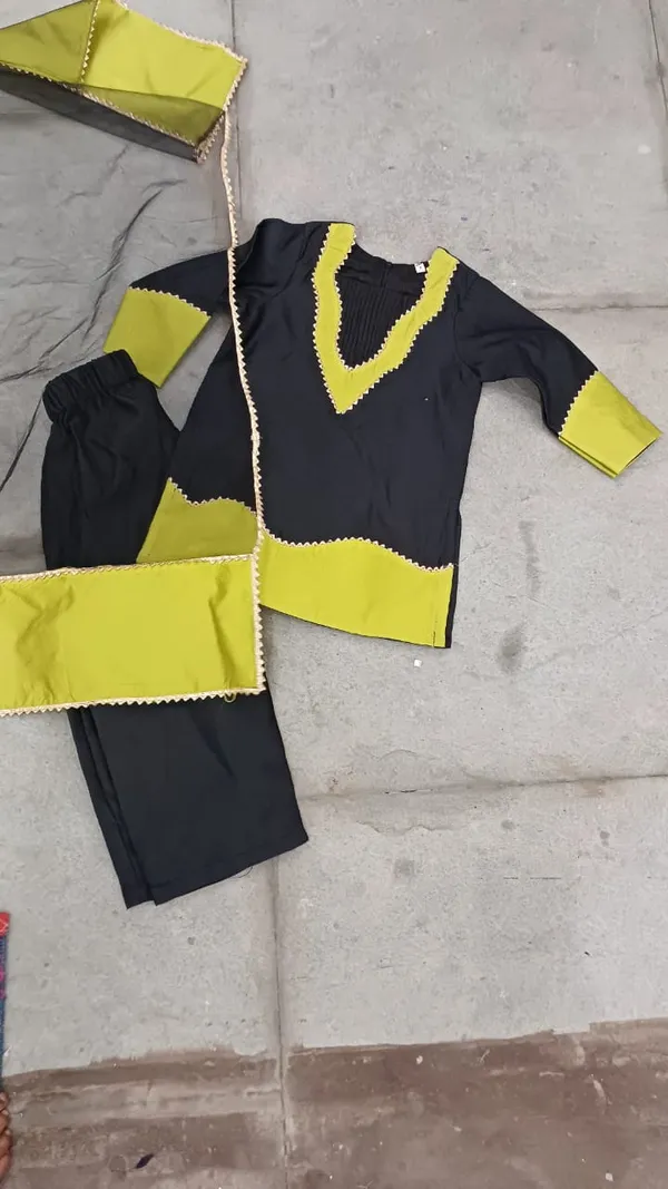 Black_Traditional_Kurta_Pant_Set_With_Dupatta_for_Girls