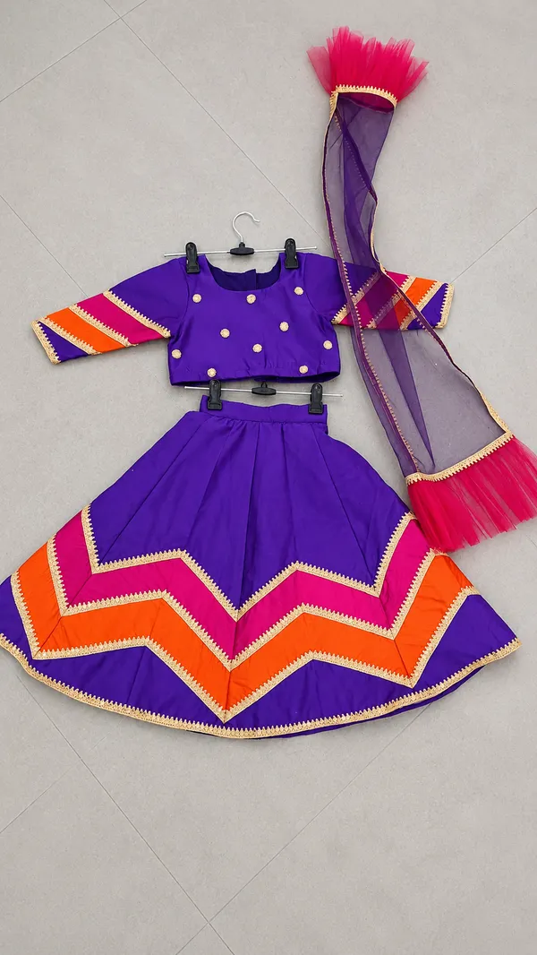 Purple_Traditional_Lehenga_Choli_Set_for_Girls