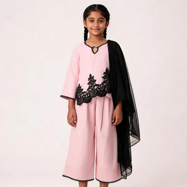 Pink_Lace_Detail_Ethnic_Kurta_Set_for_Girls