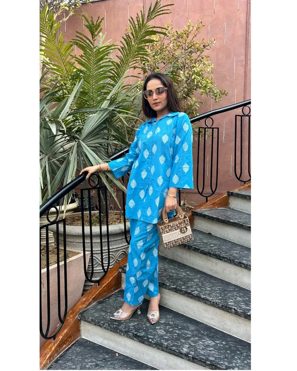 Blue_Cotton_Kurta_Set_For_Women