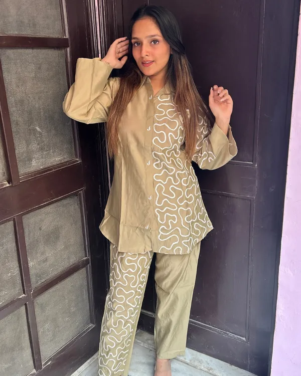 Beige_Cotton_Straight_Suit_Set_For_Women
