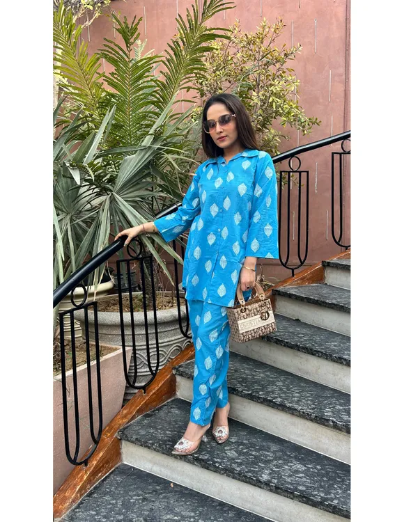Blue_Cotton_Kurta_Set_For_Women