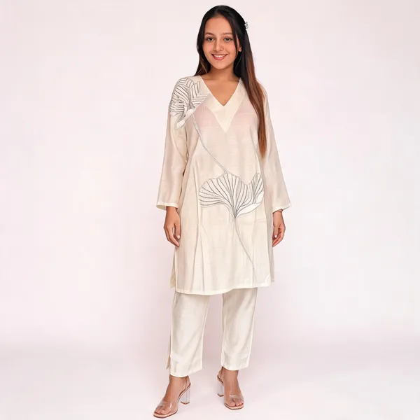 White_Crepe_Kurta_Set_For_Women