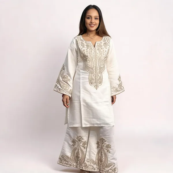 White_Crepe_Kurta_Set_For_Women