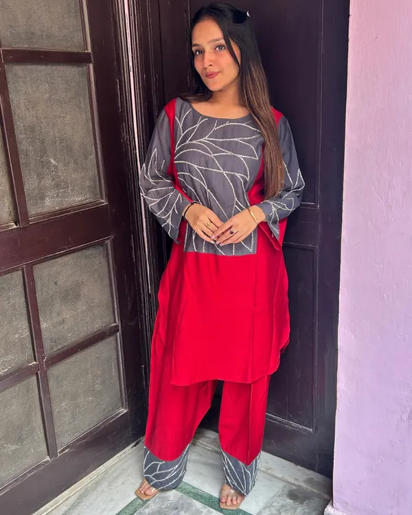 Red_Cotton_Flex_Straight_Kurta_Set_For_Women