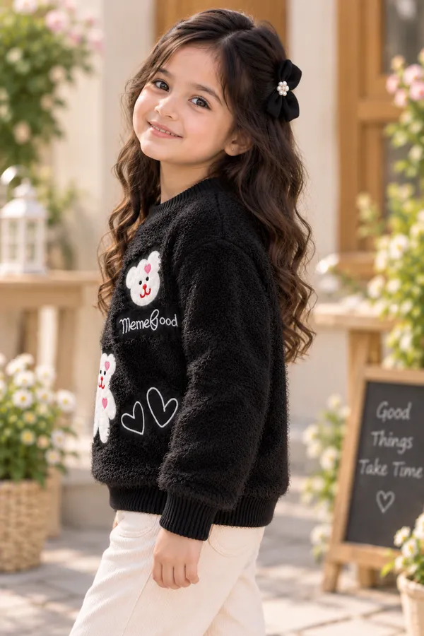 Black_Fleece_Regular_Fit_Sweater_For_Girls