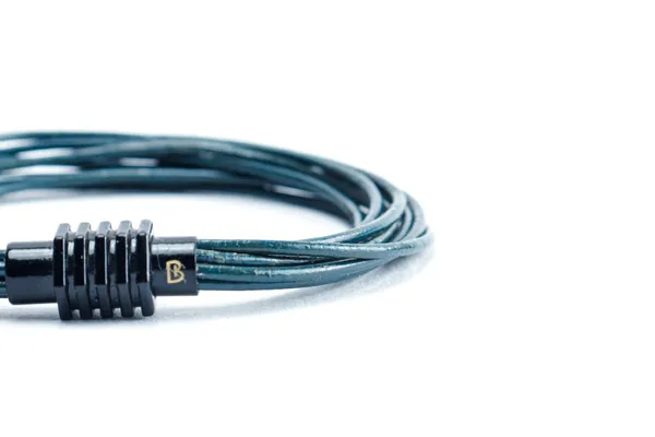 Teal_Leather_Magnetic_Clasp_Bracelet_For_Unisex