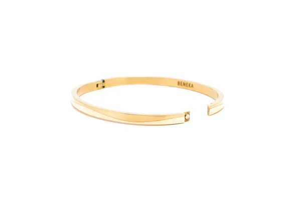 Gold_Brass_Sculpted_Curve_Snap-Lock_Bangle_For_Unisex