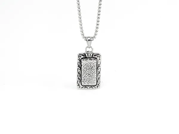 Black_Stainless_Steel_Engraved_Medallion_Box_Chain_Necklace_For_Unisex