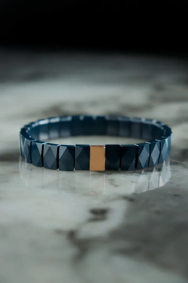 Grey_Ceramic_Polished_Bead_Slip-On_Bracelet_For_Unisex