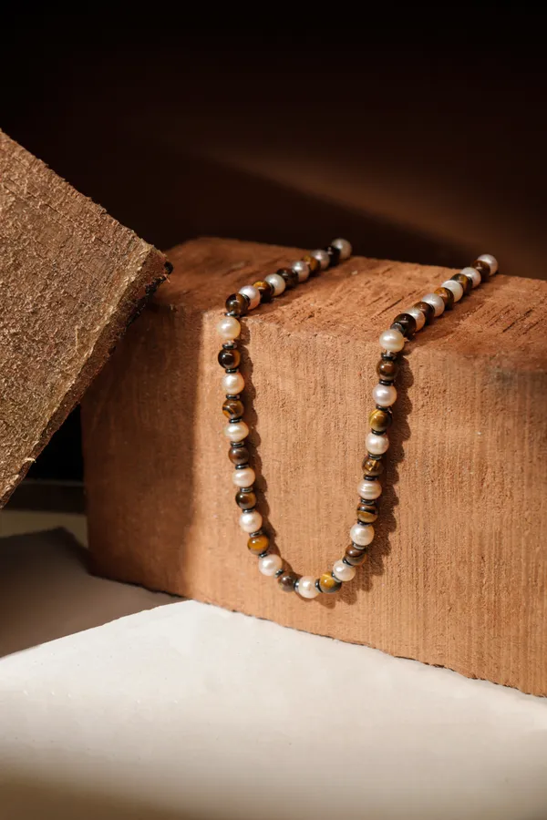 Brown_Tiger_Eye_Sea_Pearl_Natural_Stone_Clasp_Necklace_For_Unisex