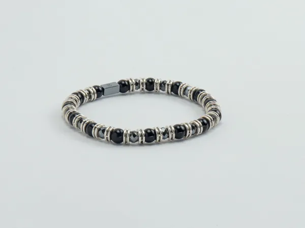 Black_Onyx_Natural_Stone_Beaded_Bracelet_For_Unisex