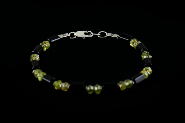Black_Green_Onyx_Peridot_Natural_Stone_Bracelet_For_Unisex