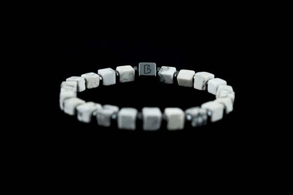 White_Howlite_Natural_Stone_Cube_Cut_Bracelet_For_Unisex