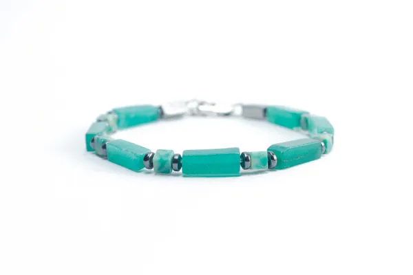 Green_Aventurine_Natural_Emerald_Stone_Bracelet_For_Unisex