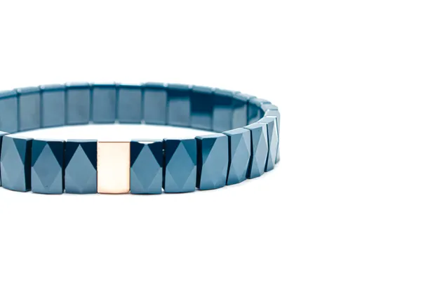 Grey_Ceramic_Polished_Bead_Slip-On_Bracelet_For_Unisex