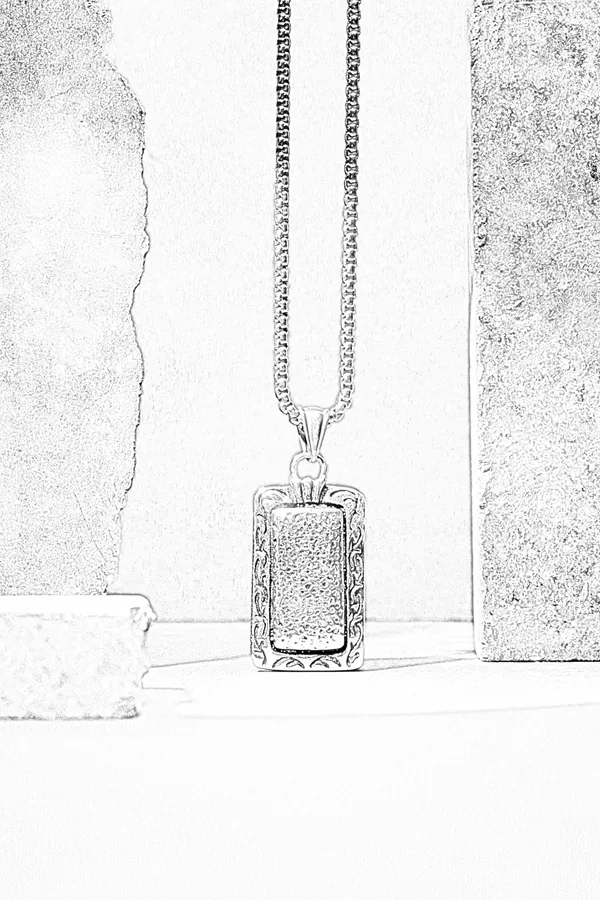 Black_Stainless_Steel_Engraved_Medallion_Box_Chain_Necklace_For_Unisex