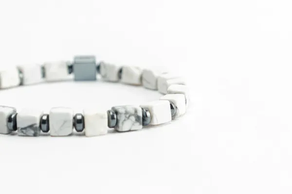 White_Howlite_Natural_Stone_Cube_Cut_Bracelet_For_Unisex