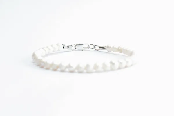 White_Freshwater_Pearl_Clasp_Bracelet_For_Unisex