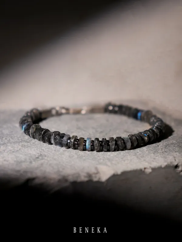 Black_And_Brown_Natural_Labradorite_Stone_Clasp_Bracelet_For_Unisex