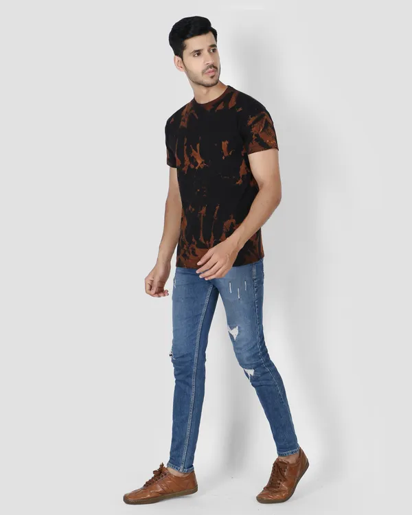 Black_Printed_Regular_Fit_T-Shirt_For_Men