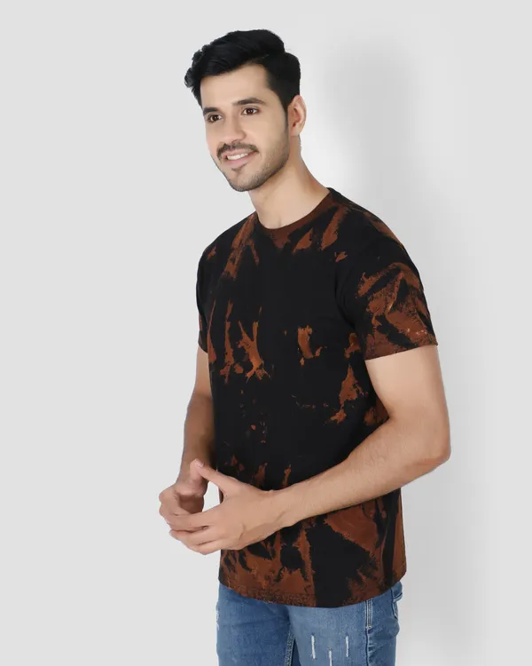 Black_Printed_Regular_Fit_T-Shirt_For_Men