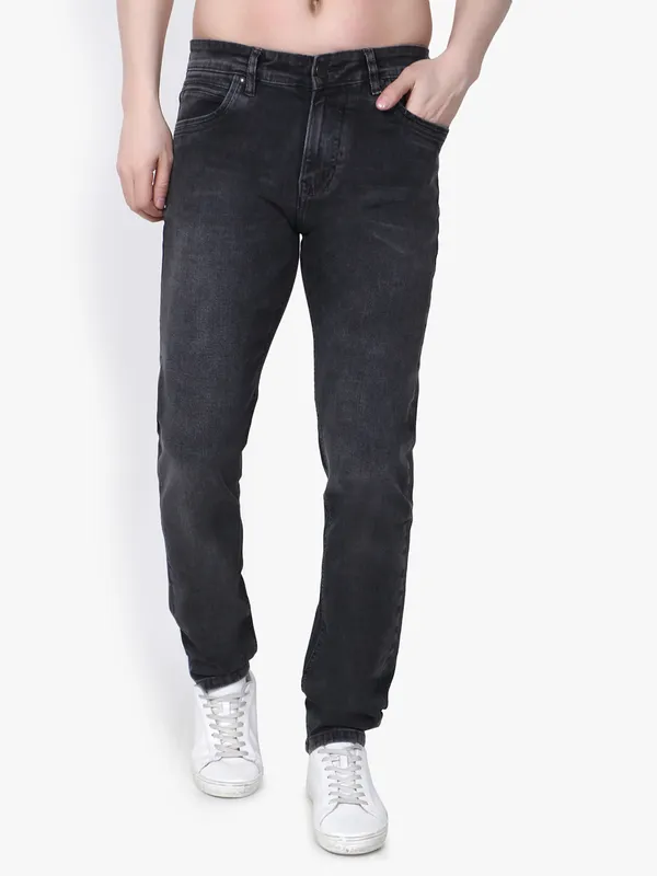 Black_Denim_Slim_Fit_Jeans_For_Men