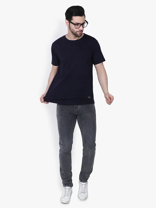 Navy_Solid_Regular_Fit_T-Shirt_For_Men