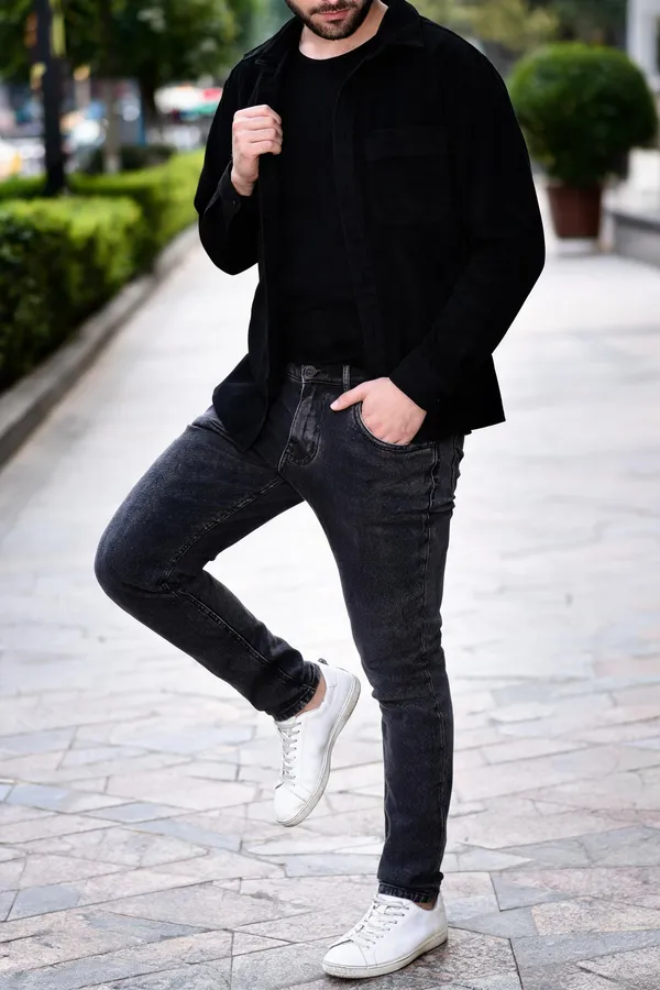 Black_Denim_Slim_Fit_Jeans_For_Men
