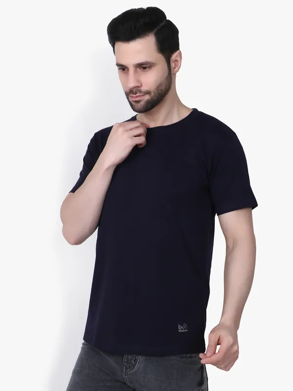 Navy_Solid_Regular_Fit_T-Shirt_For_Men