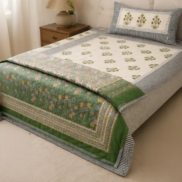 Hara_Bagh_Reversible_Razai_Double_King_Size_White_Green_Jaipuri_Razai_With_Chintz_Rose_Border_House_Of_Virasaat