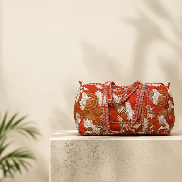 Laal_Saras_Weekender_Duffle_Bag_Red_White_Crane_Quilted_Travel_Bag_House_Of_Virasaat
